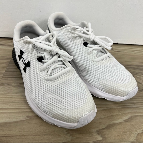 UA Under Armour Charged Rogue 3 Athletic Shoes White Black Men’s 11 3024877-104 main image 4